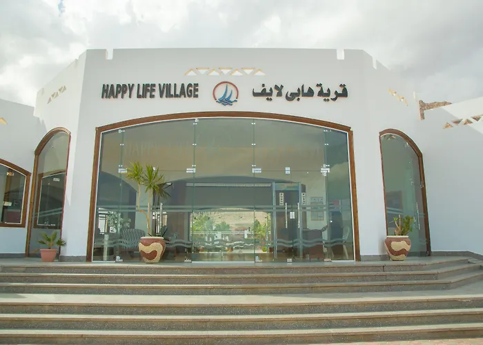 Happy Life Village 4*